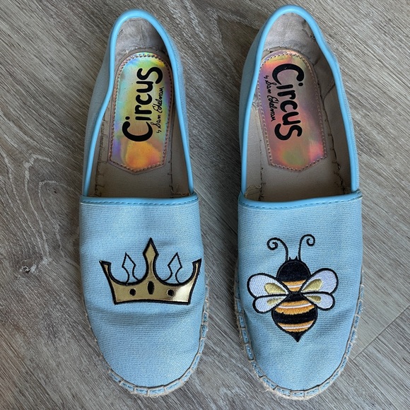 Queen Bee Loafer Espadrilles - Picture 1 of 4